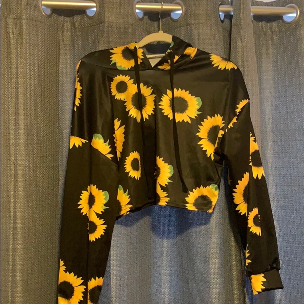 Sunflower Cropped hoodie
